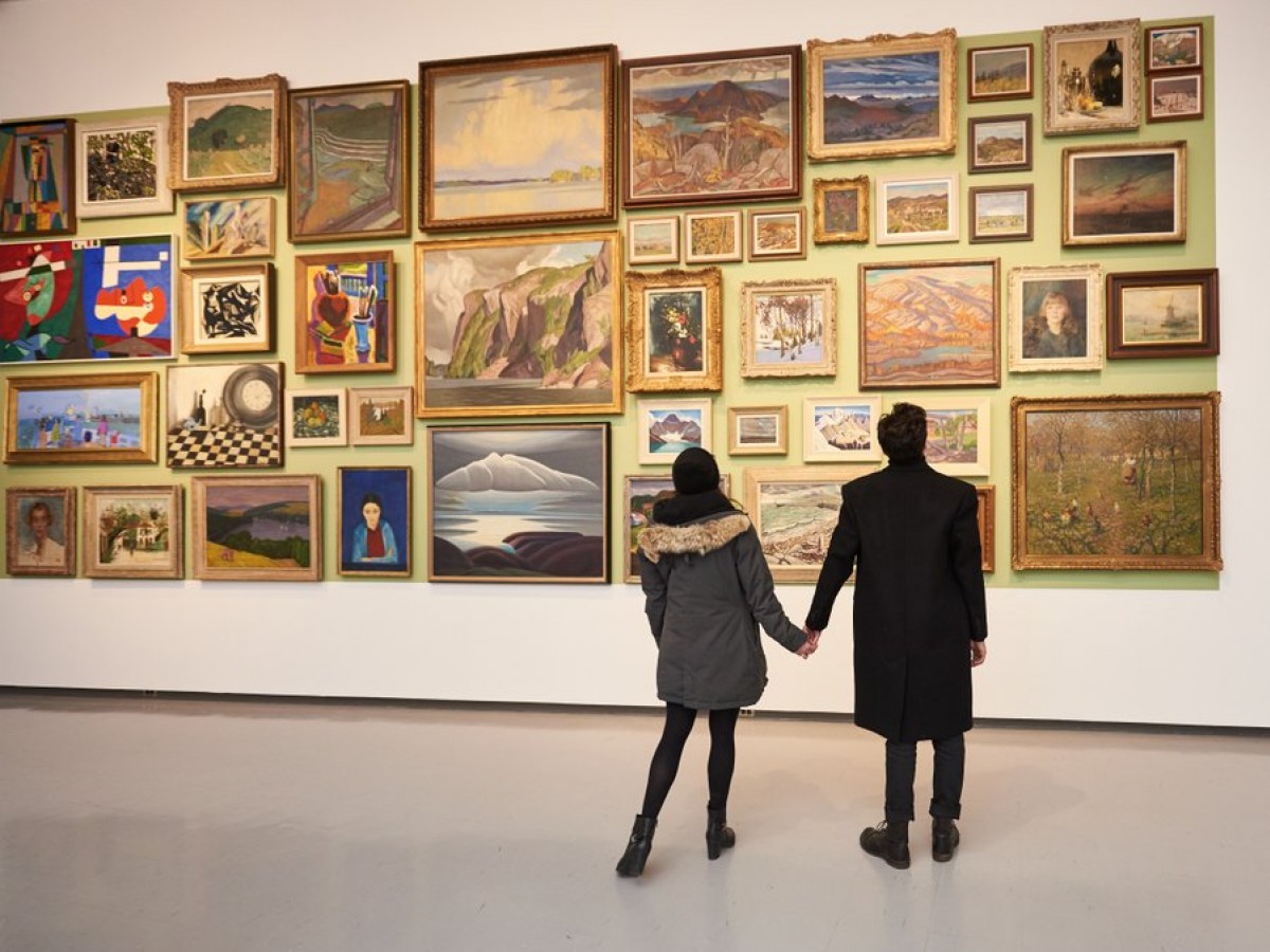 Fall in Love with Winnipeg: Valentine’s weekend itinerary - Spend an afternoon arm-in-arm at the Winnipeg Art Gallery (photo by David Lipnowski) 