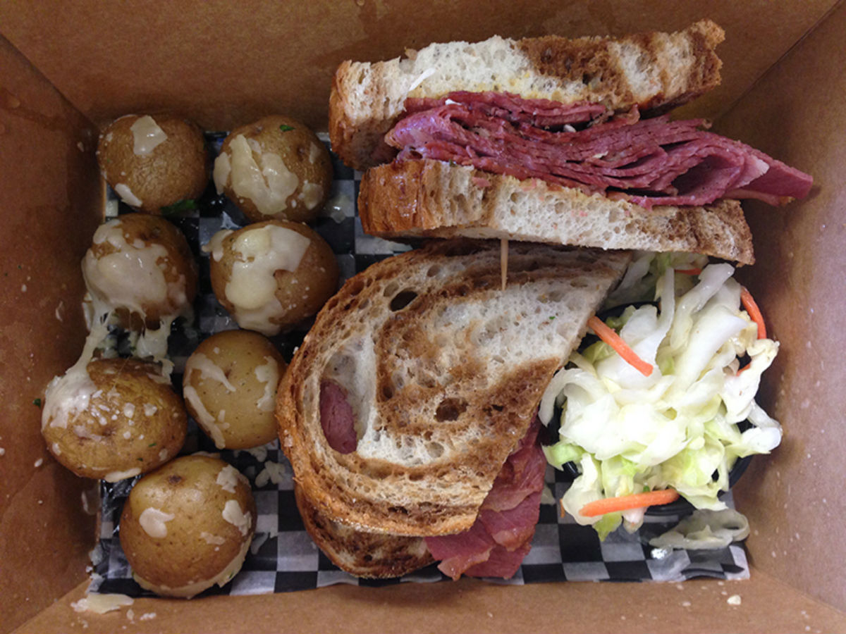 New & Noteable: Nick's on Broadway - Slinging slaw, with some tiny tots and a hot pastrami