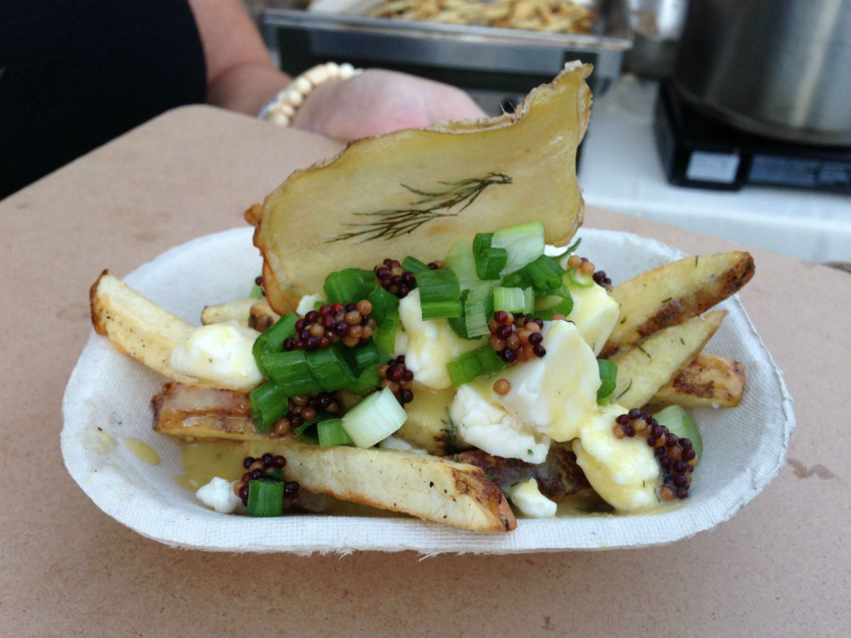 Poutine Cup 2015 sees Marion Street Eatery get all the gravy - Decadent poutine, who know there was such a thing. 