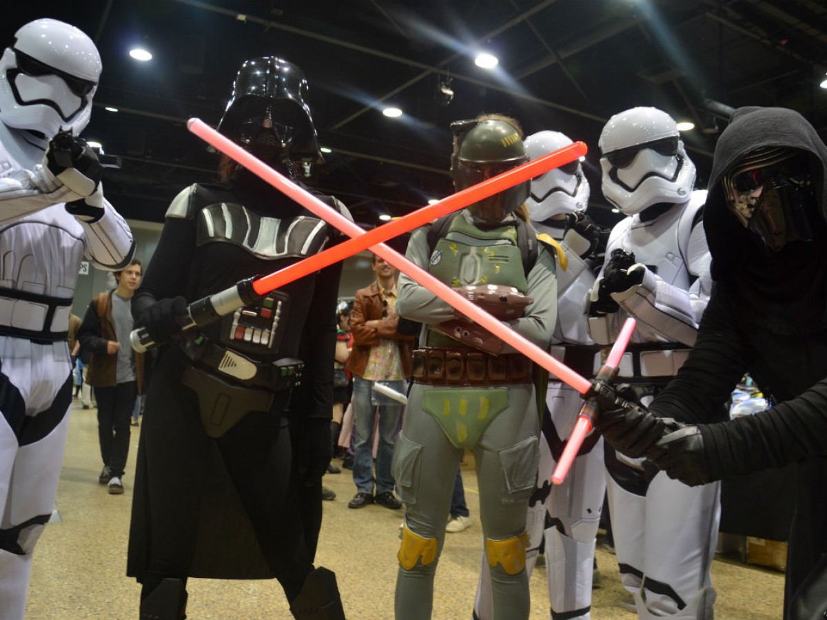 Central Canada Comic Con brings out the Captain, the cosplay and all the comics this weekend  - The Force will awaken at C4 (Central Canada Comic Con)