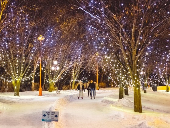 A guide to get you outdoors in Winnipeg this holiday season